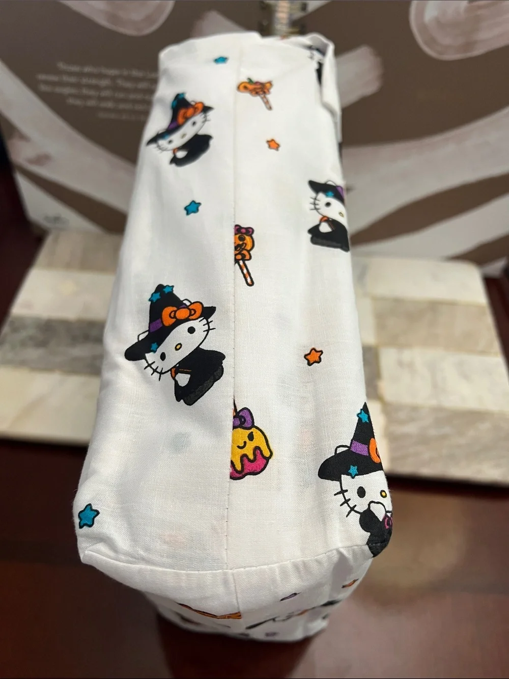 Hello Kitty White Halloween Queen Sheet Set with Cute Witch Print
